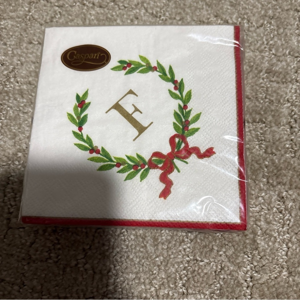 Caspari Christmas Laurel Wreath Cocktail Napkin Letter F 20Triple Ply 25x25 Cm